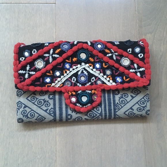 Urban Outfitters Handbags - UO Ecote boho clutch